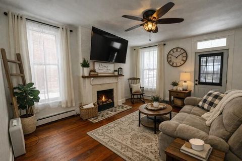 Tiny photo for 81 S Hickory Street, Chillicothe, OH 45601 (MLS # 226002889)