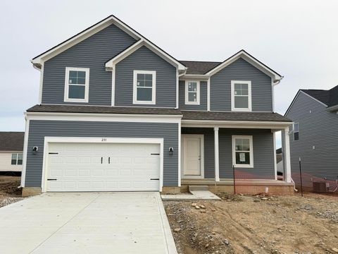 Photo of 231 Maddoxx Drive, London, OH 43140 (MLS # 226018360)