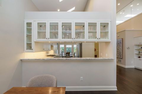 Tiny photo for 419 Westland Avenue, Columbus, OH 43209 (MLS # 225042109)