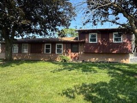 Photo of 3474 Highland Street, Grove City, OH 43123 (MLS # 226009792)