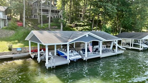 Photo of 657 King Beach Drive, Howard, OH 43028 (MLS # 225020570)