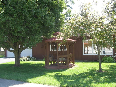 Tiny photo for 118 Stockton Avenue, Sabina, OH 45169 (MLS # 226029459)