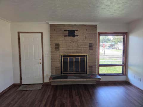Tiny photo for 118 Stockton Avenue, Sabina, OH 45169 (MLS # 226029459)
