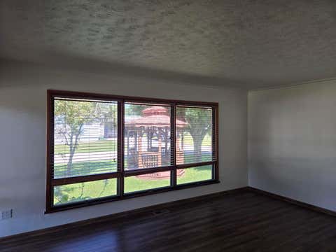 Tiny photo for 118 Stockton Avenue, Sabina, OH 45169 (MLS # 226029459)