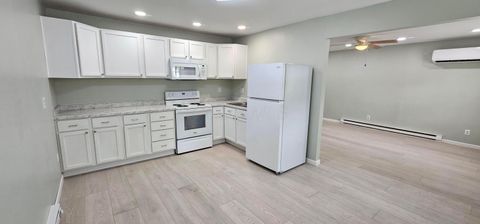 Tiny photo for 479 Grant Street, Marion, OH 43302 (MLS # 226014343)