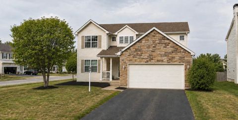 Photo of 173 Butternut Pass, Commercial Point, OH 43116 (MLS # 226022817)