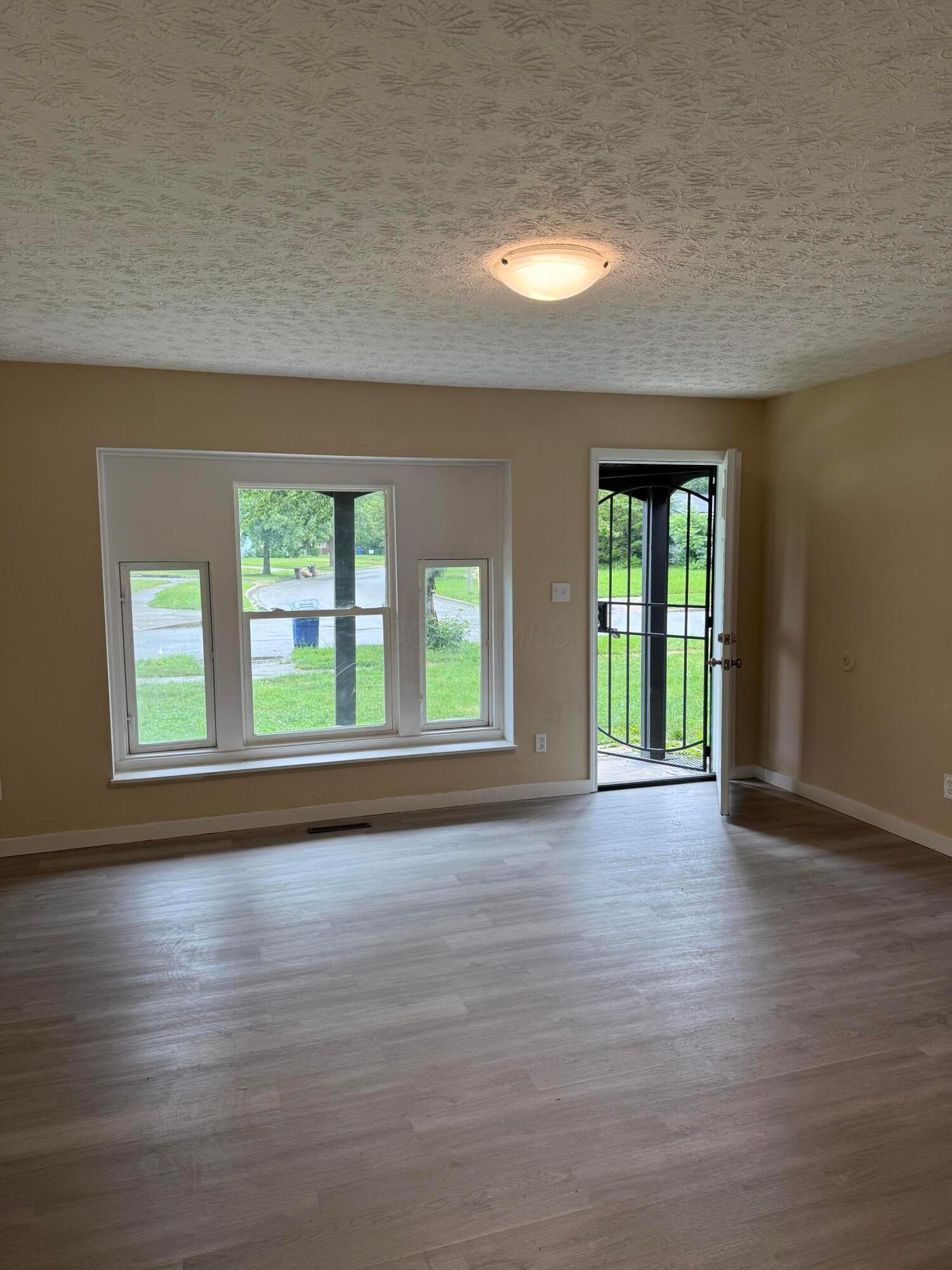 4475 Ellery Drive, Columbus, Ohio image 4
