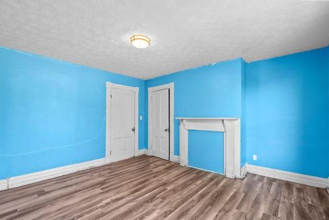 Tiny photo for 1121 E Livingston Avenue, Columbus, OH 43205 (MLS # 226002542)