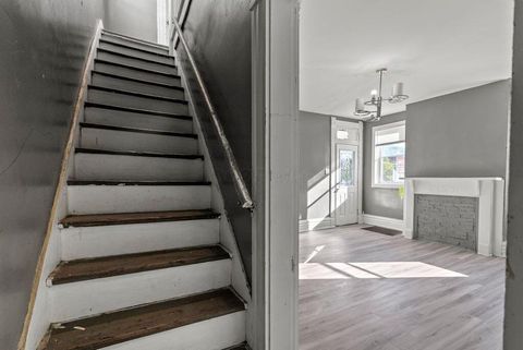 Tiny photo for 1121 E Livingston Avenue, Columbus, OH 43205 (MLS # 226002542)