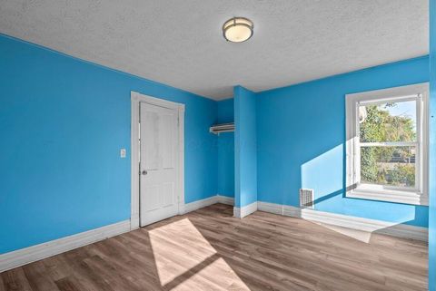 Tiny photo for 1121 E Livingston Avenue, Columbus, OH 43205 (MLS # 226002542)