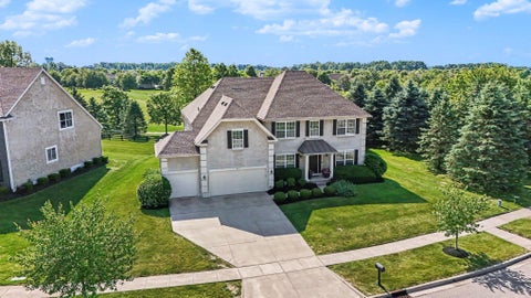 Homes For Sale - 4179 Hickory Rock Drive<br/> Powell, OH 43065