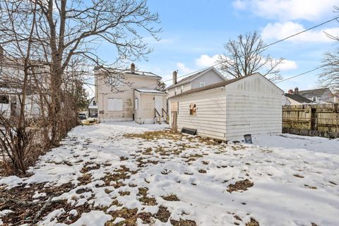 Tiny photo for 1218 E 22nd Avenue, Columbus, OH 43211 (MLS # 226004427)