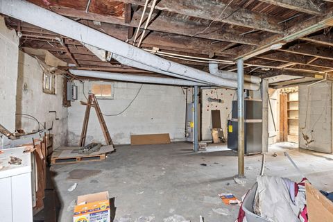 Tiny photo for 1218 E 22nd Avenue, Columbus, OH 43211 (MLS # 226004427)