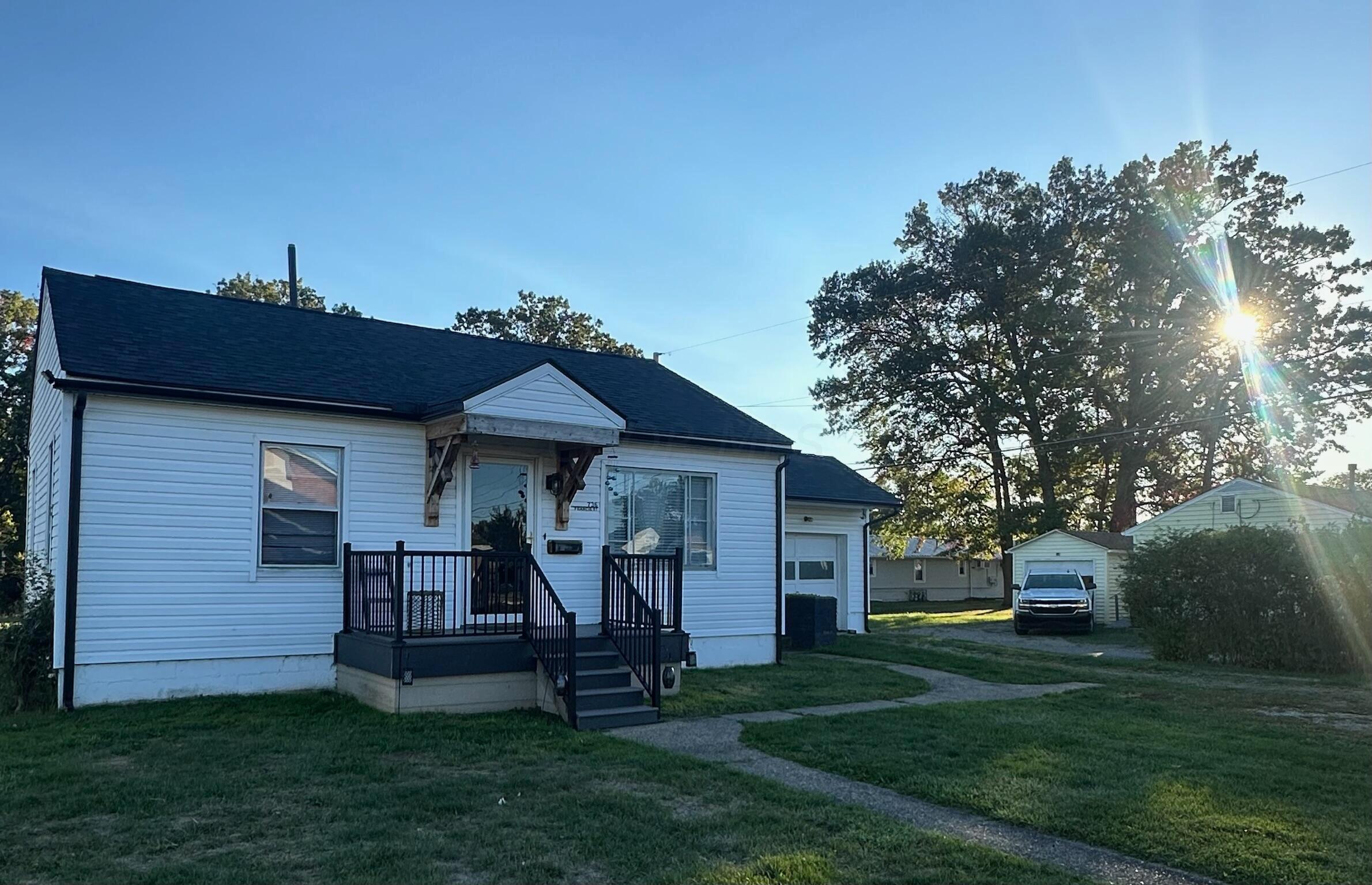 736 Francis Street, Zanesville, Ohio image 36