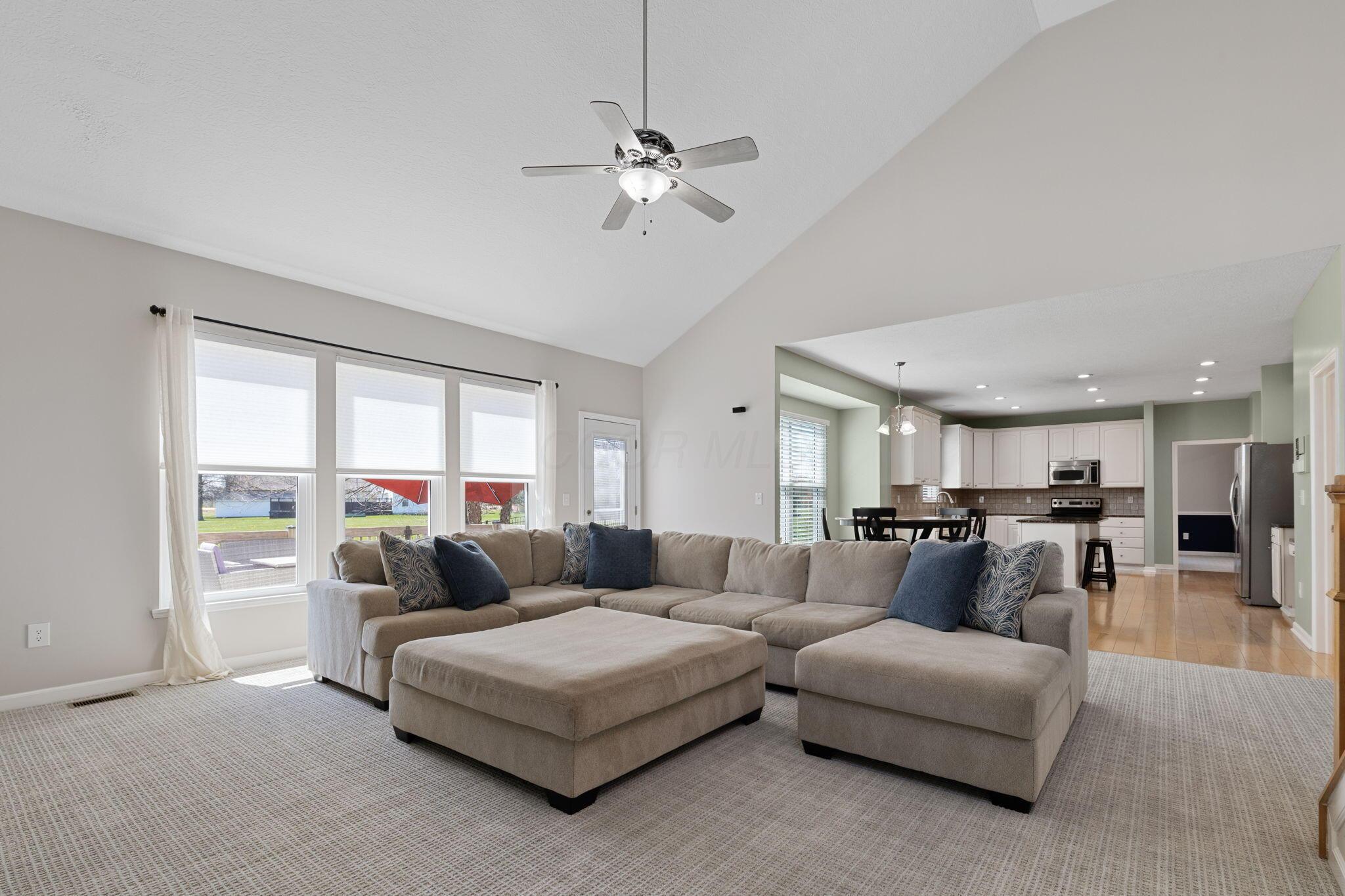 6370 Falling Meadows Drive, Galena, Ohio image 19