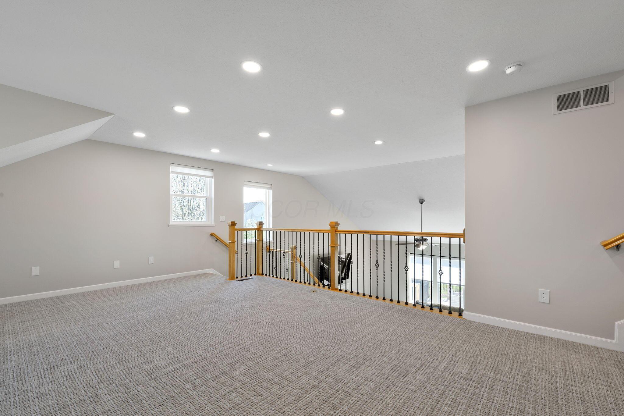 6370 Falling Meadows Drive, Galena, Ohio image 39