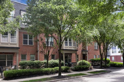 Photo of 960 Perry Street 209 #209, Columbus, OH 43215 (MLS # 226019172)