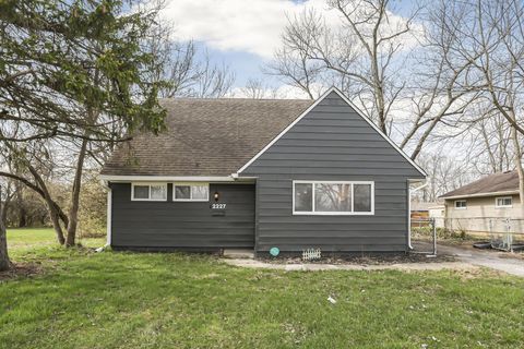 Photo of 2227 Marcia Drive, Columbus, OH 43211 (MLS # 226009362)