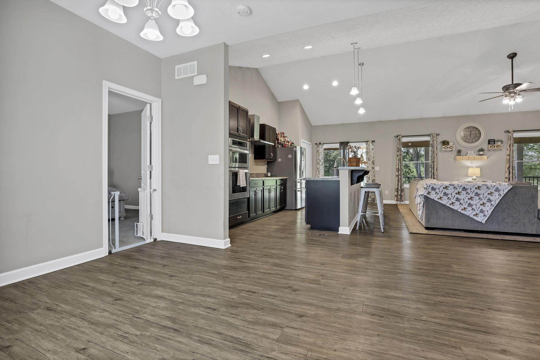 7205 W Grubb Road, Thornville, Ohio image 35