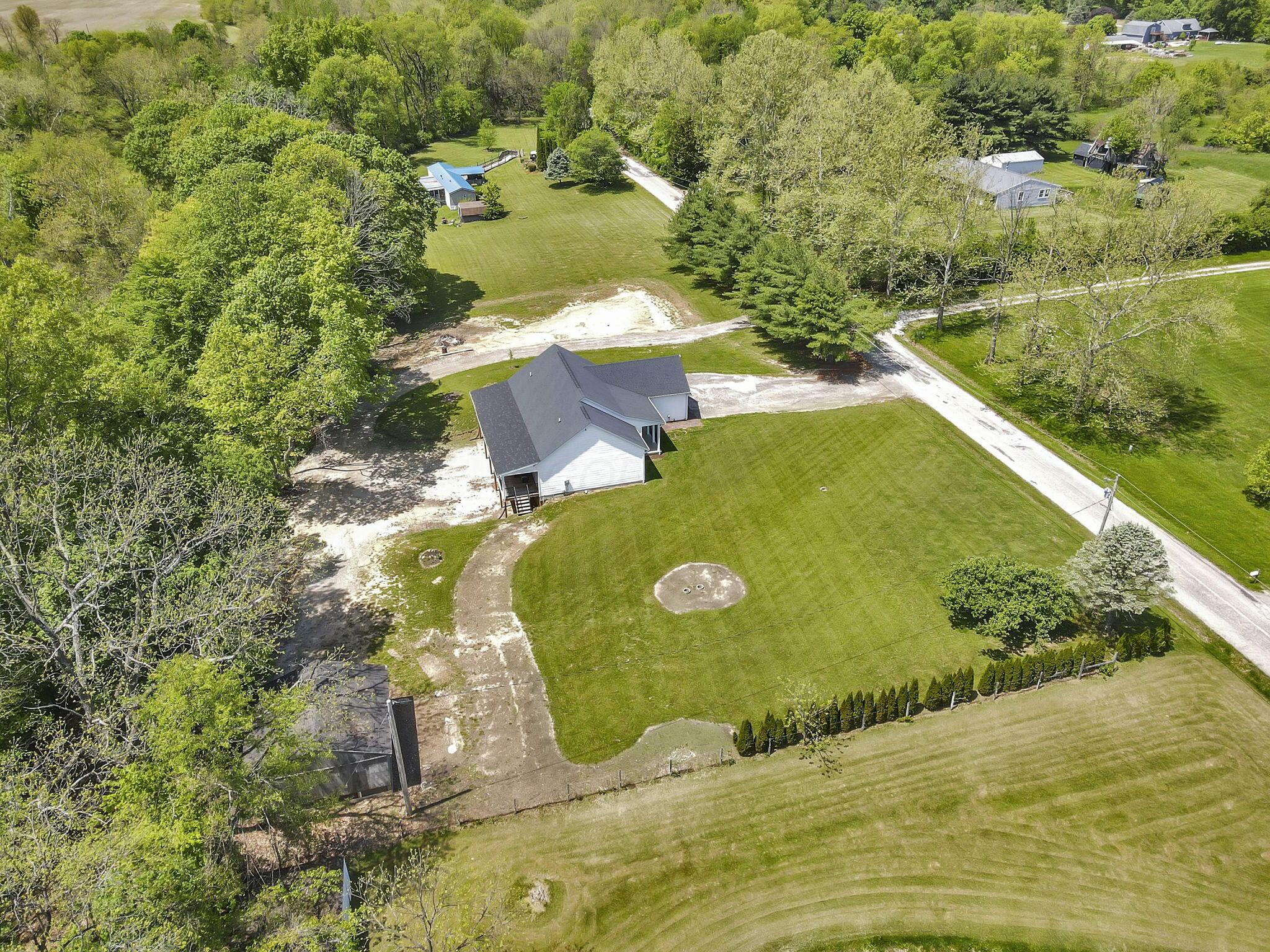7205 W Grubb Road, Thornville, Ohio image 12