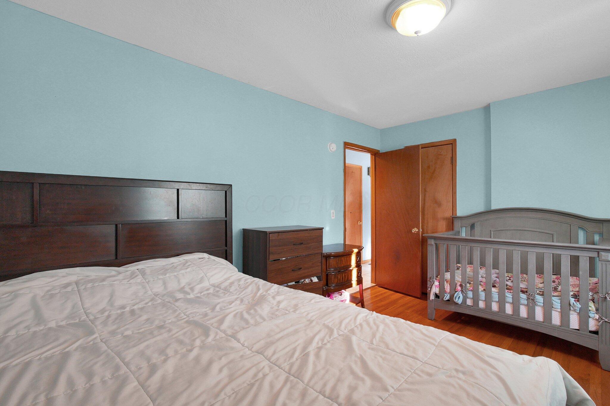 1068 Ross Road Road, Columbus, Ohio image 16