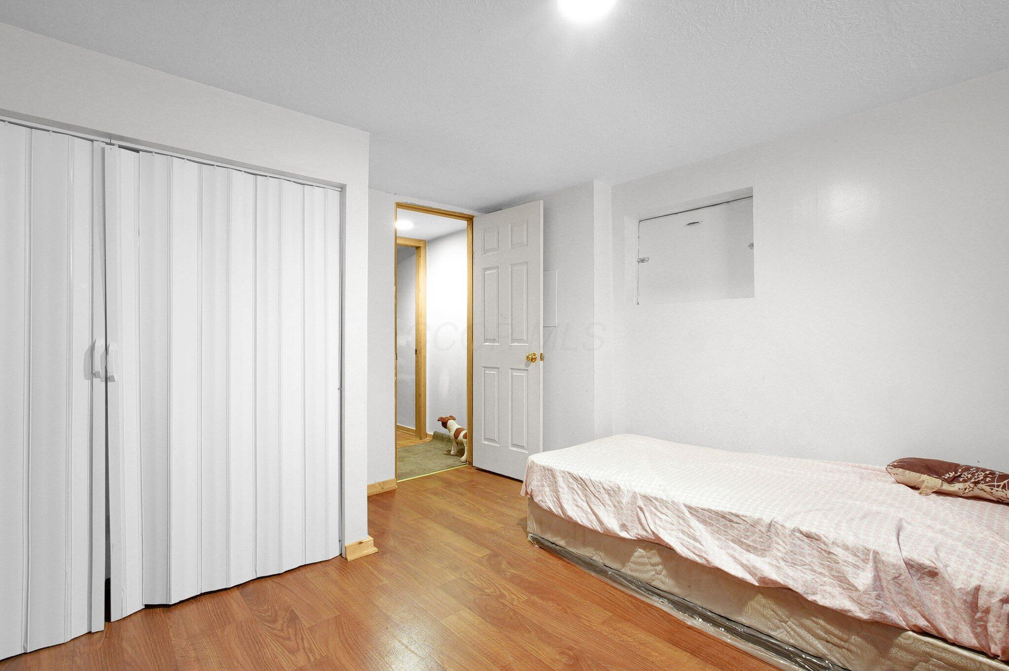 1068 Ross Road Road, Columbus, Ohio image 19
