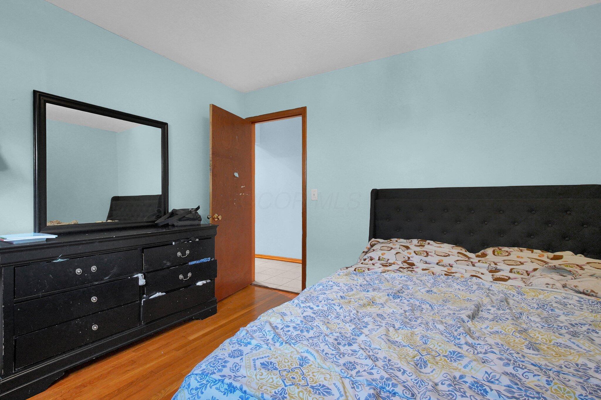 1068 Ross Road Road, Columbus, Ohio image 14