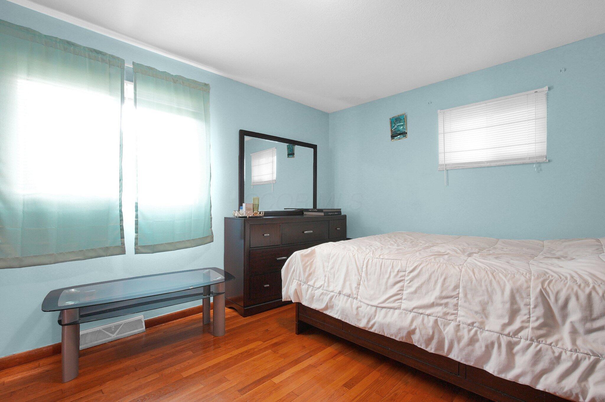1068 Ross Road Road, Columbus, Ohio image 15
