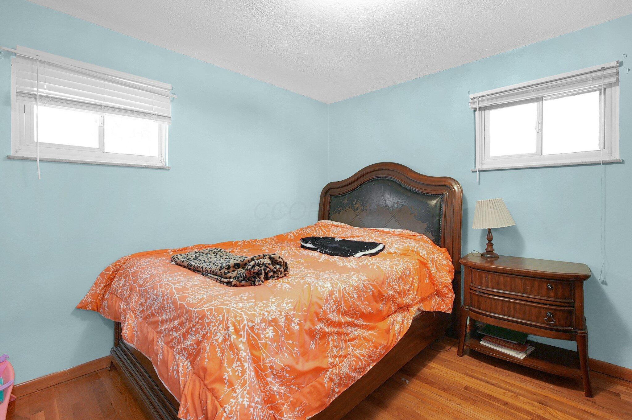 1068 Ross Road Road, Columbus, Ohio image 11