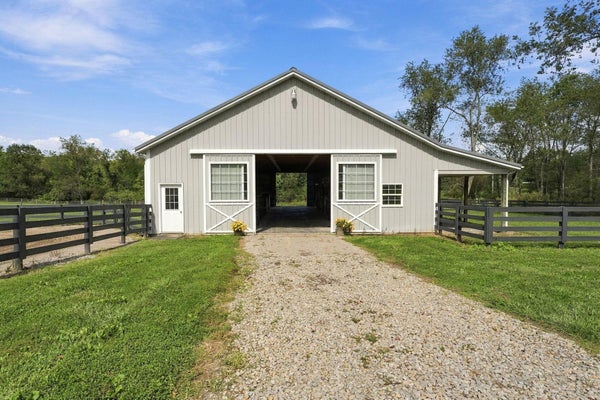 12071 FLINT RIDGE RD SE, HEATH, OH 43056 - Image 2bfcaebb6e511fce689ca469633043a6/660682685