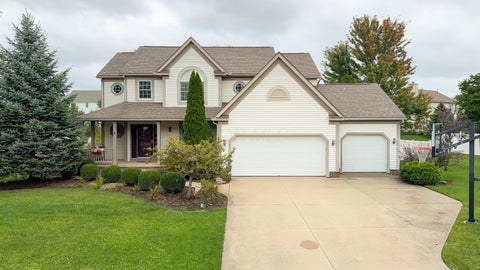 Photo of 411 Hillbrook Drive, Cuyahoga Falls, OH 44223 (MLS # 226036511)