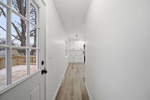 Tiny photo for 720 Andrew Avenue, Westerville, OH 43081 (MLS # 225046020)