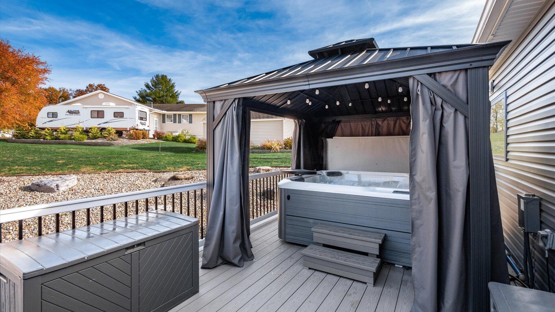 5055 Brentwood Park, Nashport, Ohio image 38