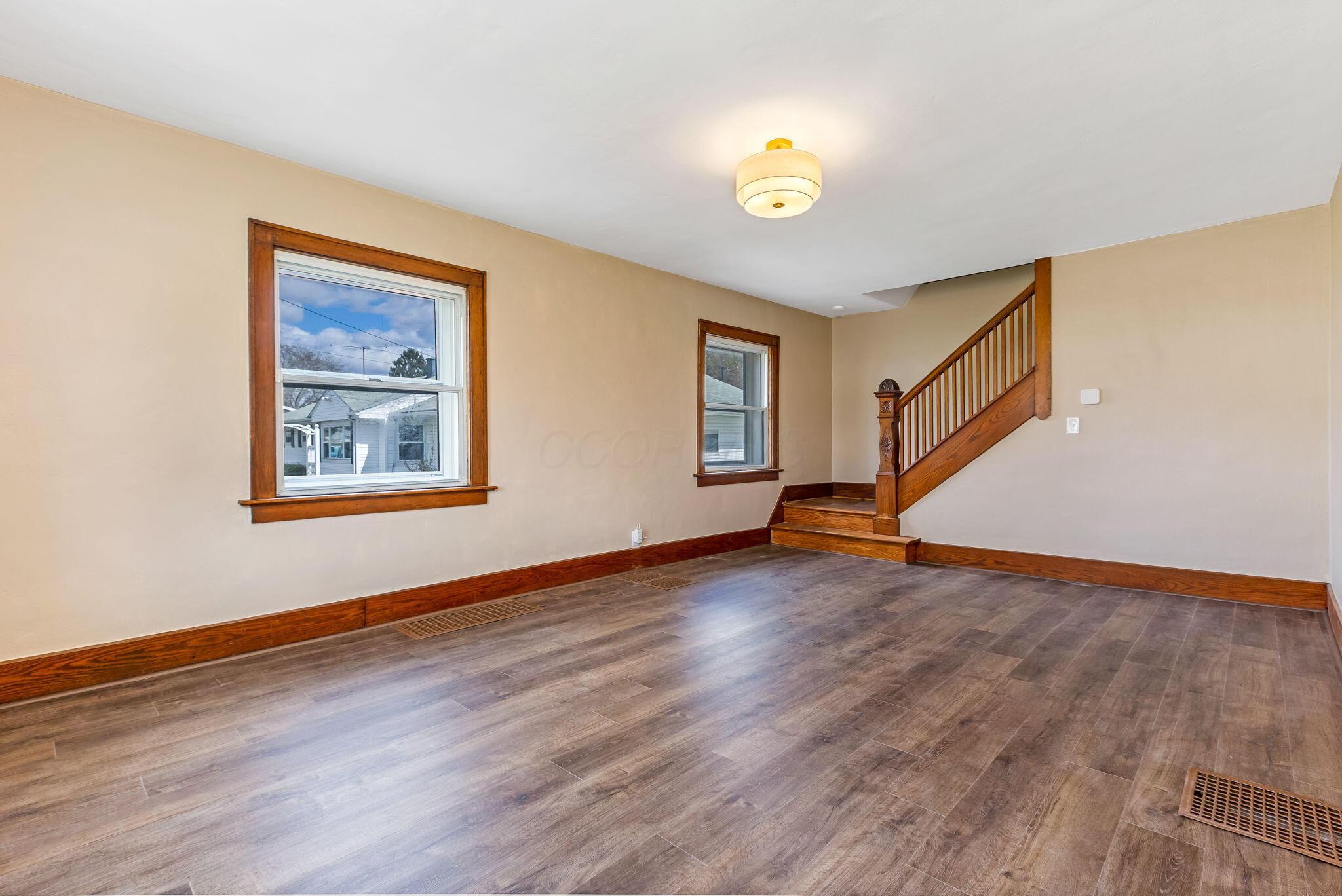 66 N 40th Street, Newark, Ohio image 9