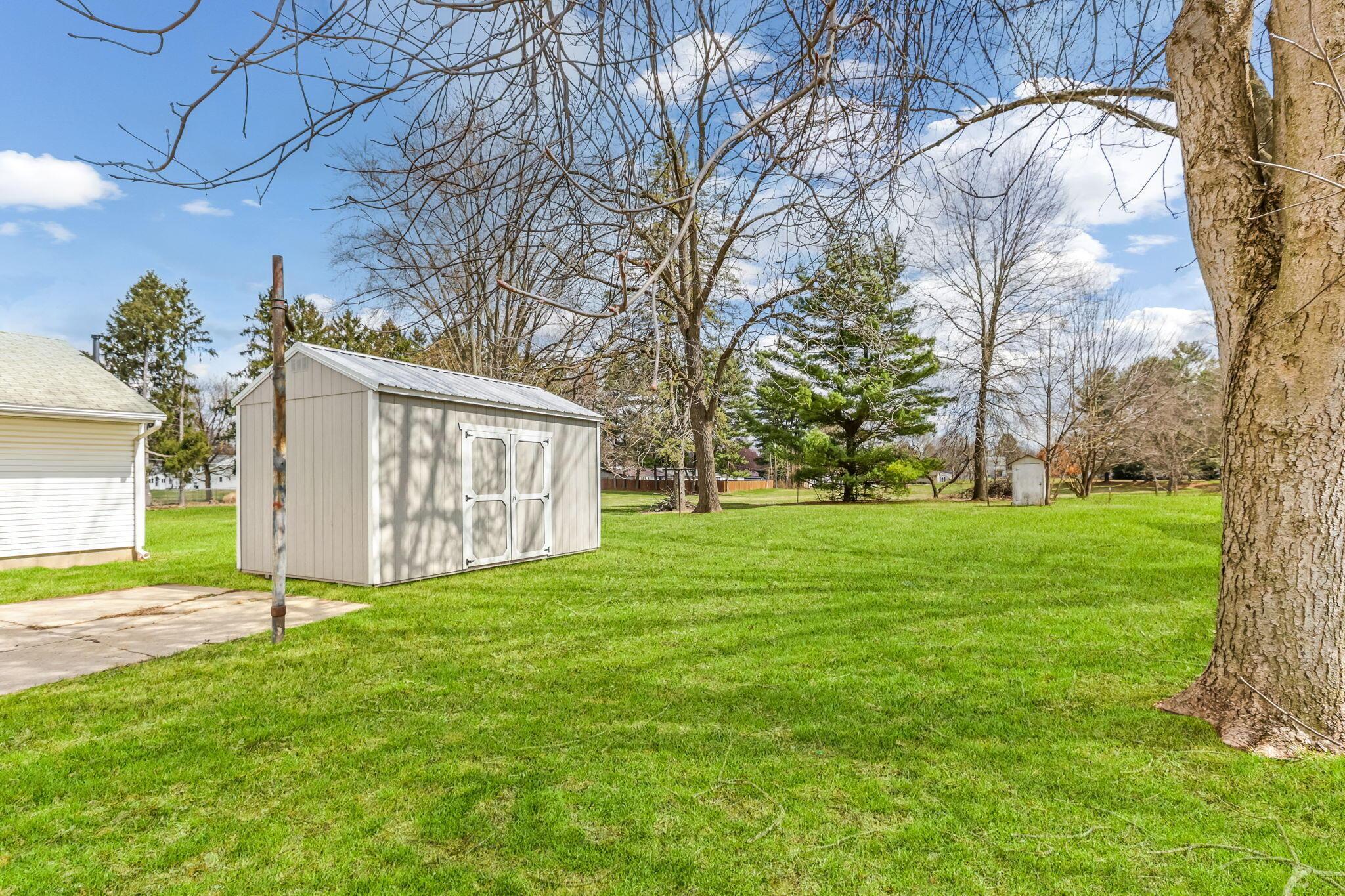 66 N 40th Street, Newark, Ohio image 43