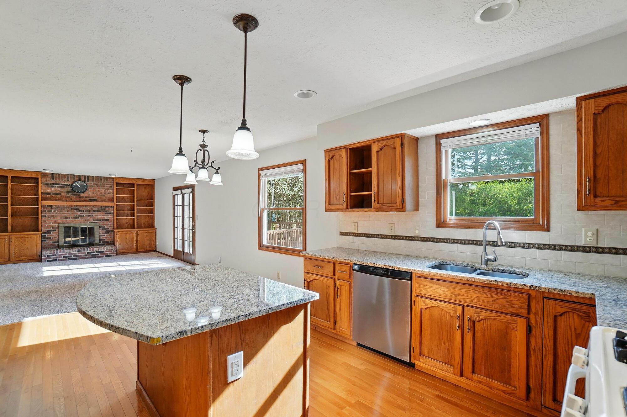 6948 Ernest Way, Dublin, Ohio image 12