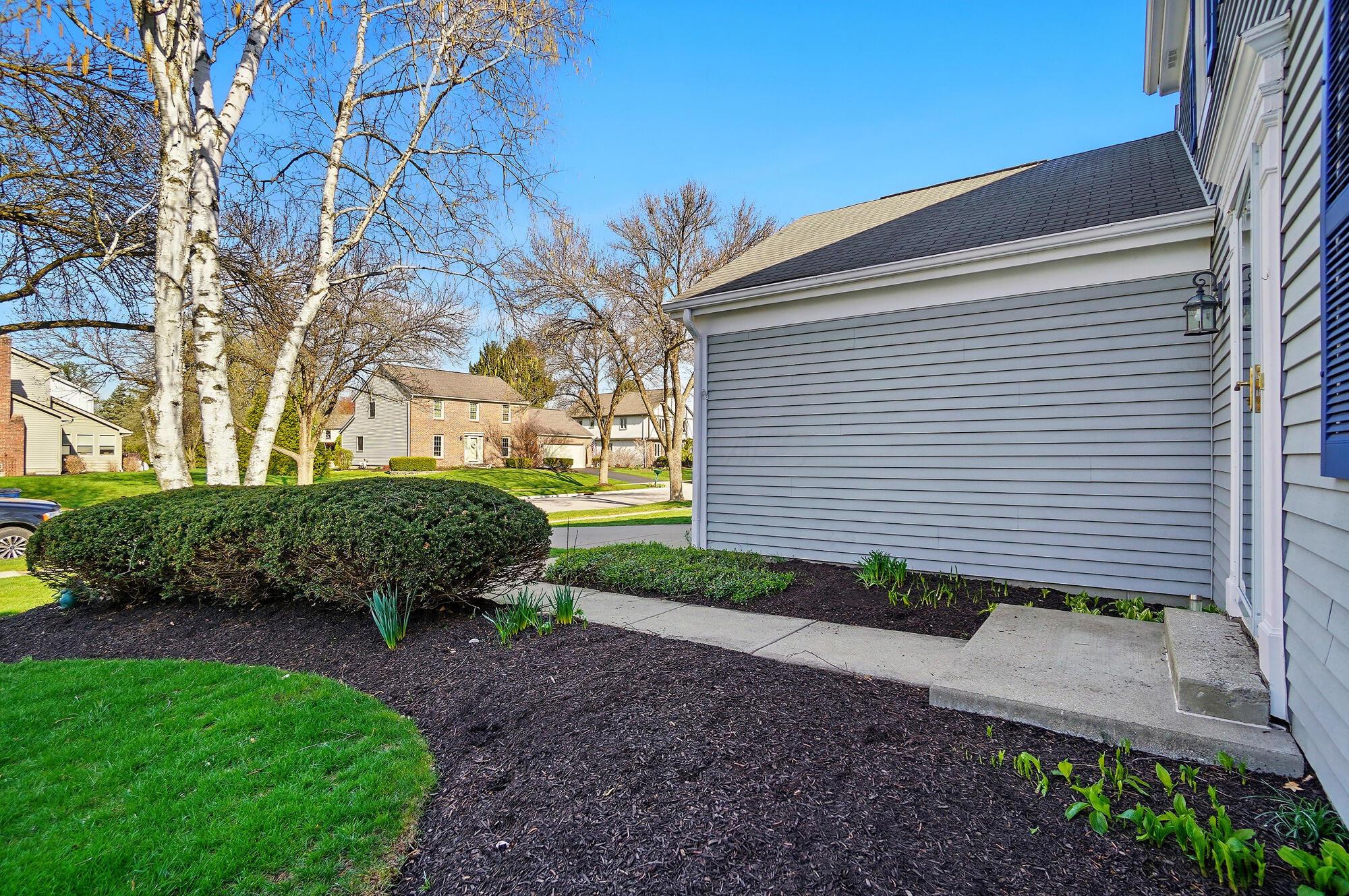 6948 Ernest Way, Dublin, Ohio image 4