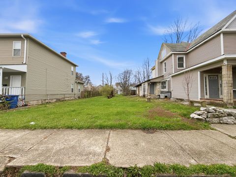 Photo of 43 N Jones Avenue, Columbus, OH 43222 (MLS # 226009619)
