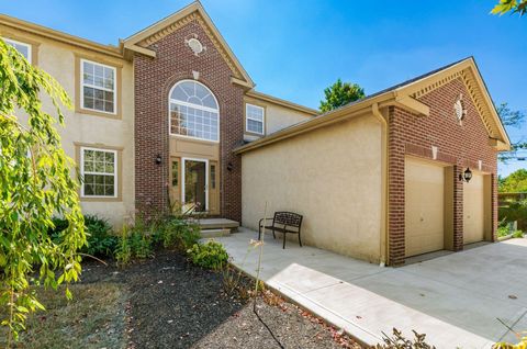 Homes For Sale - 3902 Rivers Run Drive<br/> Lewis Center, OH 43035