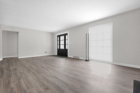 Tiny photo for 291 Peters Avenue, Lancaster, OH 43130 (MLS # 225044753)