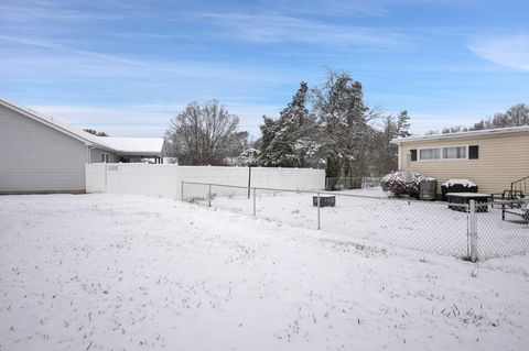Tiny photo for 291 Peters Avenue, Lancaster, OH 43130 (MLS # 225044753)