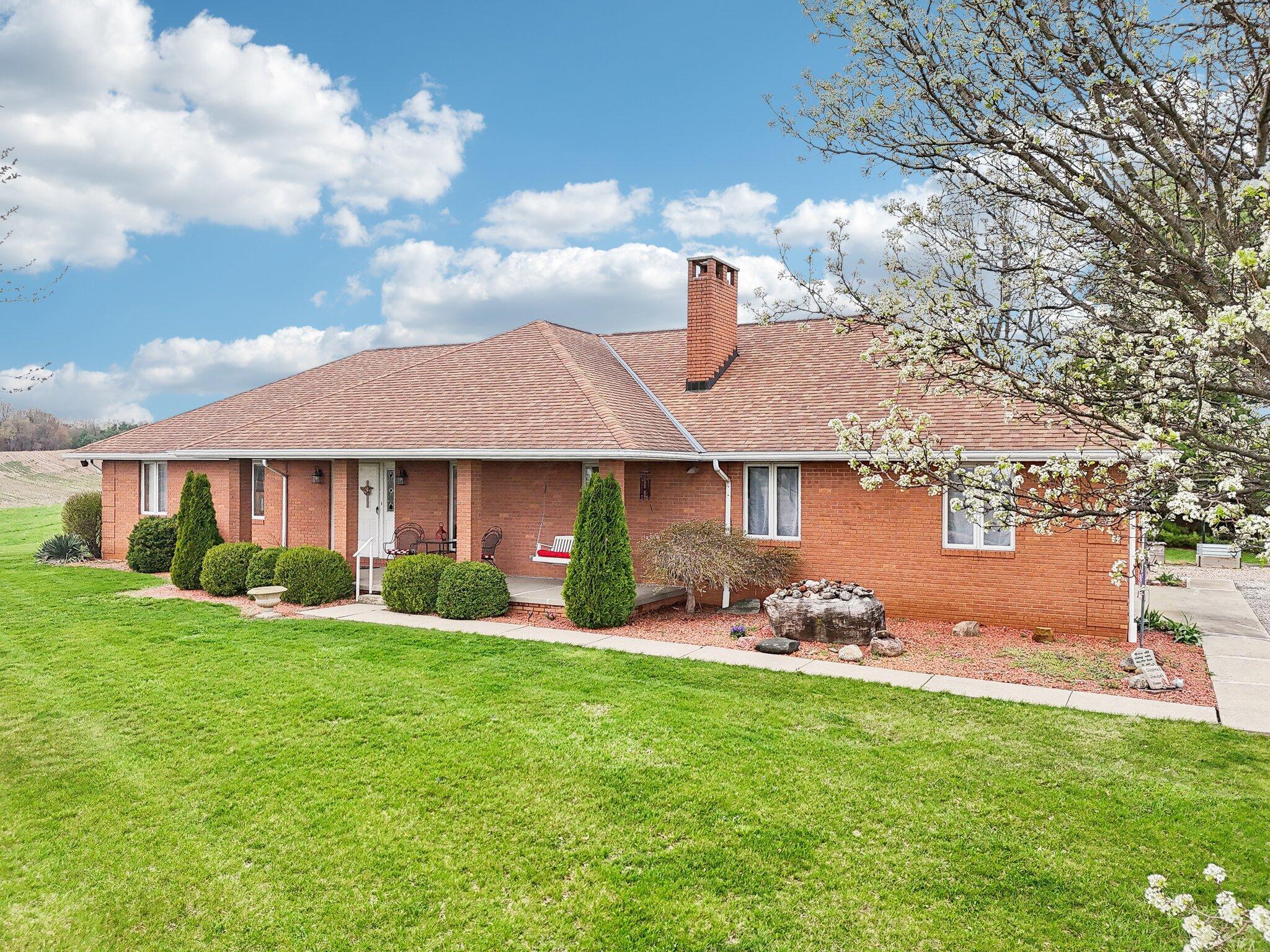5391 Delmont Road, Lancaster, Ohio image 41