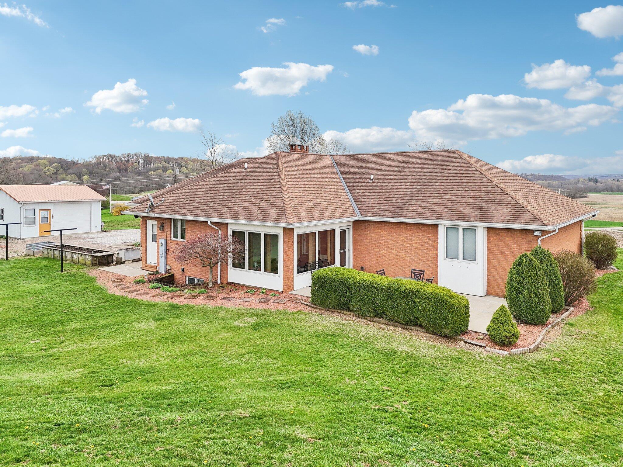 5391 Delmont Road, Lancaster, Ohio image 45