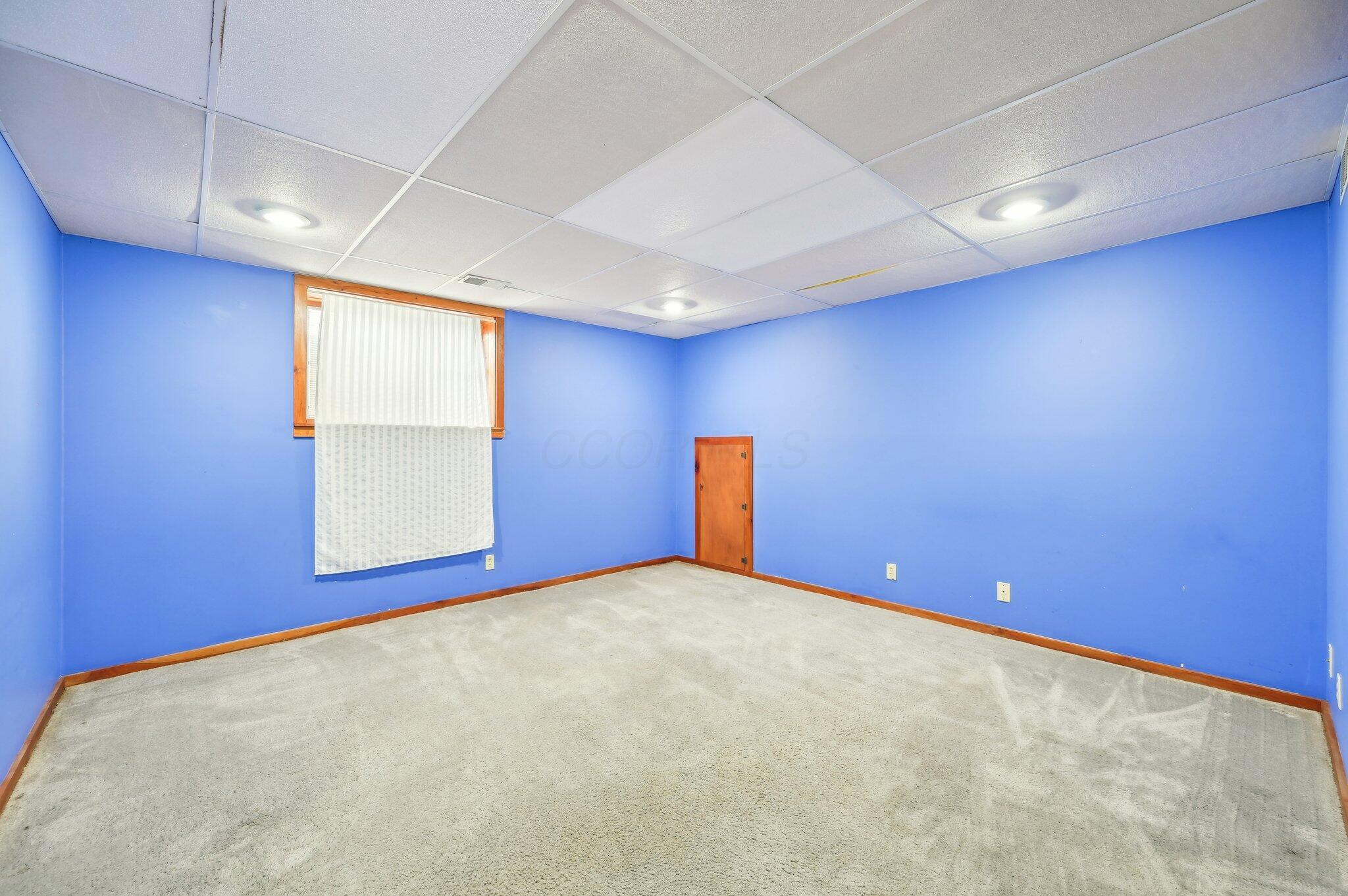 5391 Delmont Road, Lancaster, Ohio image 25