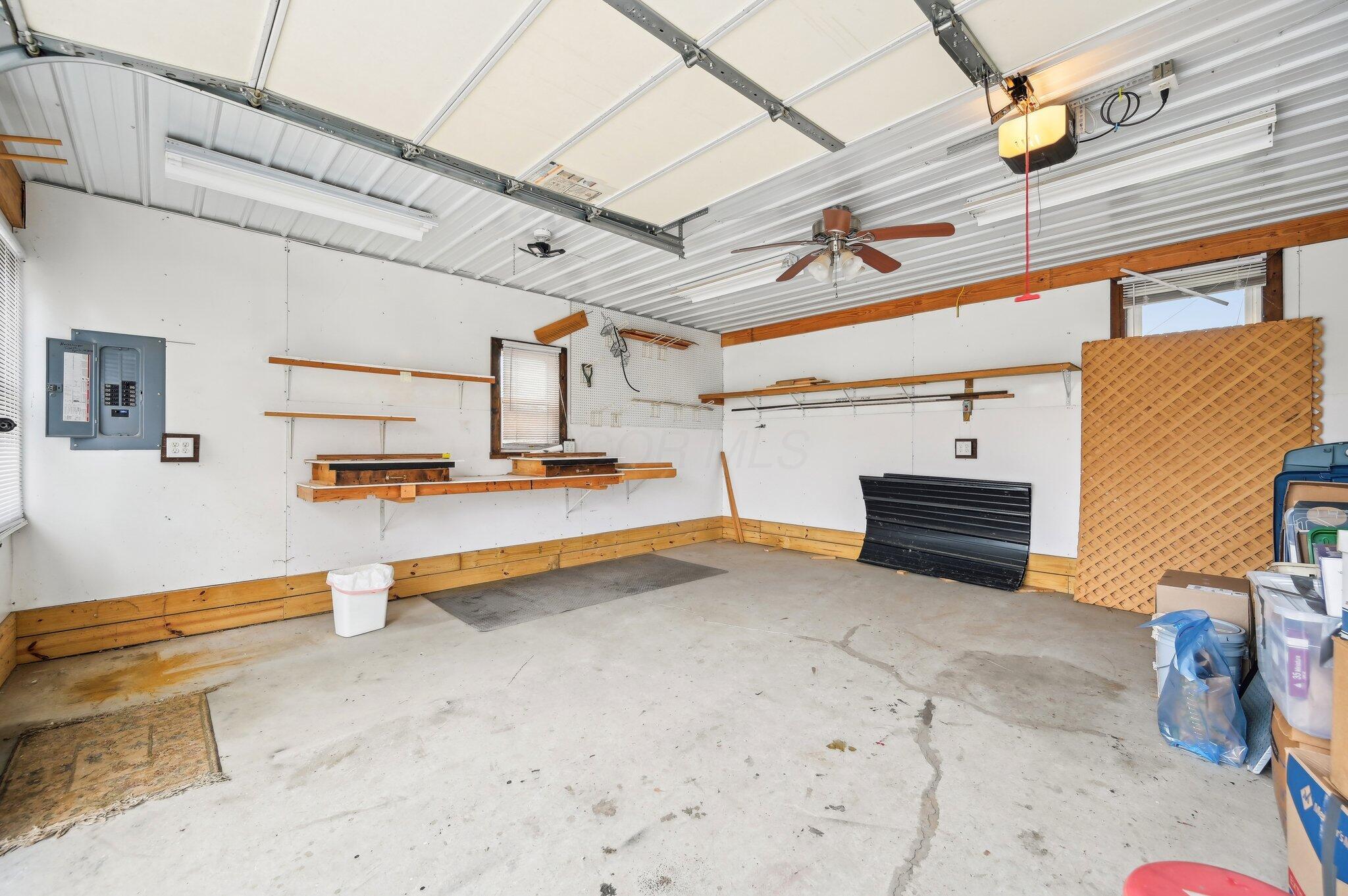 5391 Delmont Road, Lancaster, Ohio image 33
