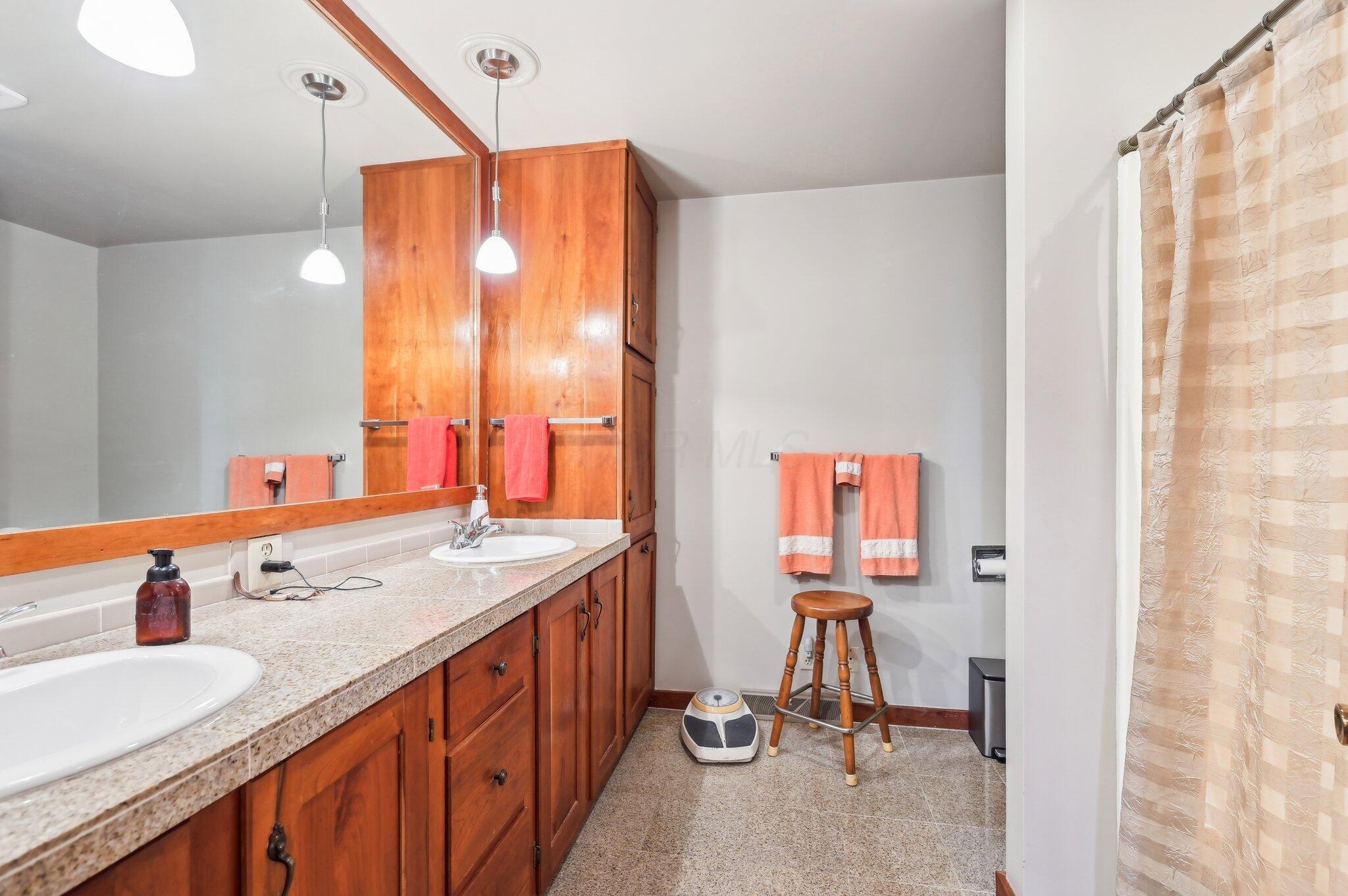 5391 Delmont Road, Lancaster, Ohio image 18