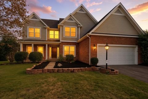 Photo of 6647 Westbury Drive, Dublin, OH 43016 (MLS # 225039062)