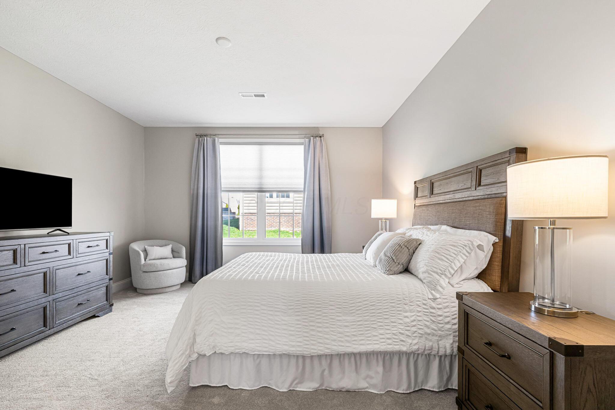7646 Parkside Drive, New Albany, Ohio image 25
