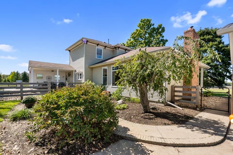 Tiny photo for 9506 S Charleston Pike, South Charleston, OH 45368 (MLS # 226037283)