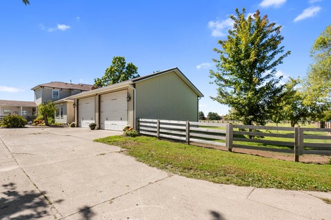 Tiny photo for 9506 S Charleston Pike, South Charleston, OH 45368 (MLS # 226037283)